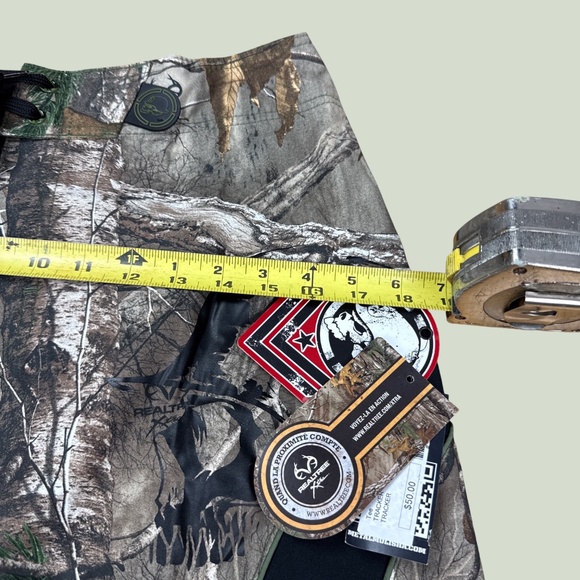Metal Mulisha Men's Medium Board Shorts Camo Realtree Xtra Swim Trunks NWT - Picture 6 of 11